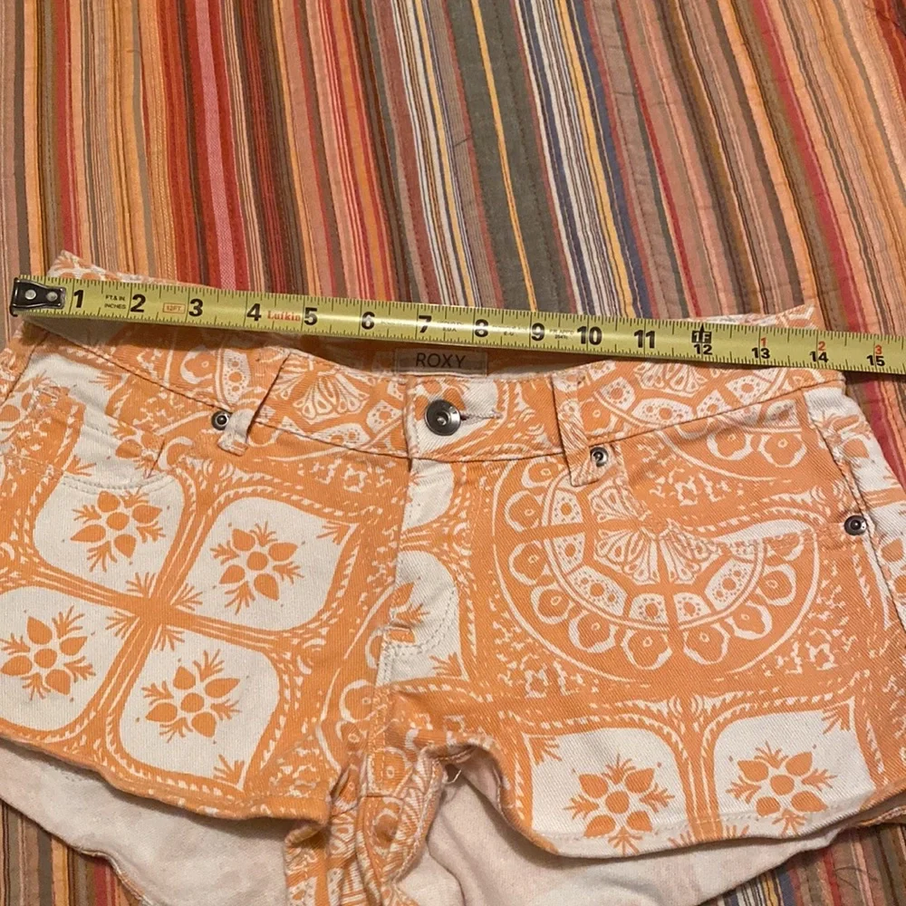 Roxy shorts EUC - Picture 7 of 8